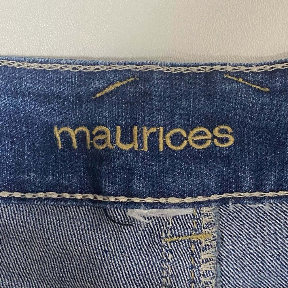 Maurice’s | Denim Capri’s  - Picture 3 of 6